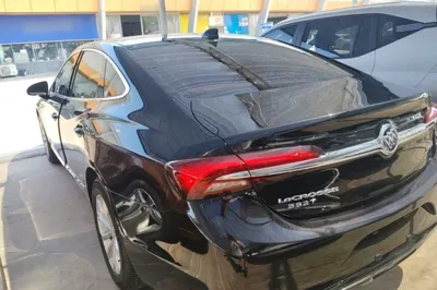 Buick LaCrosse 2021, 42200 км, за 98380.21 CNY
