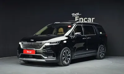 Kia Canival · 2021 год