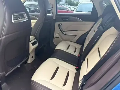 Bestune T77 2019, 60000 км, за 29200 CNY
