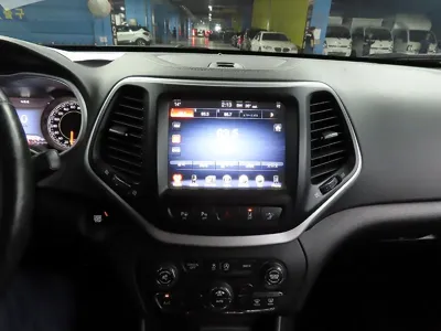 Jeep Cherokee 2017, 184467 км, за 8900000 KRW - фото 12