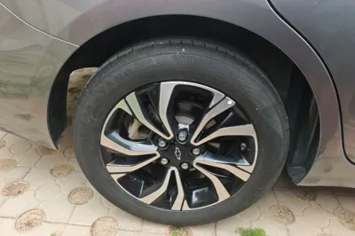 Chevrolet Monza 2019, 118500 км, за 42004.65 CNY - фото 11
