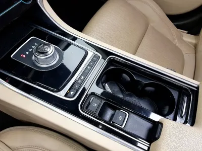 Jaguar XF 2016, 164000 км, за 4990000 KRW - фото 9