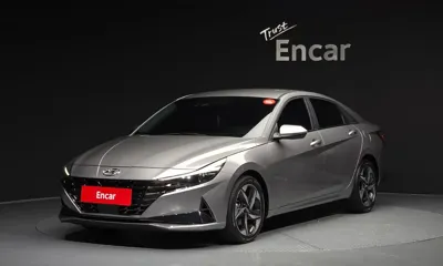 Hyundai Avante · 2021 год