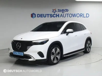 Mercedes-Benz EQE · 2023 год