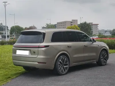 Li Auto Li L9 2022, 100000 км, за 209800 CNY