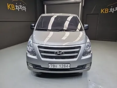 Hyundai Starex · 2017 год