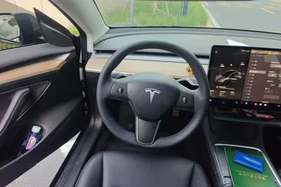 Tesla Model 3 2022, 49400 км, за 156455.26 CNY - фото 11
