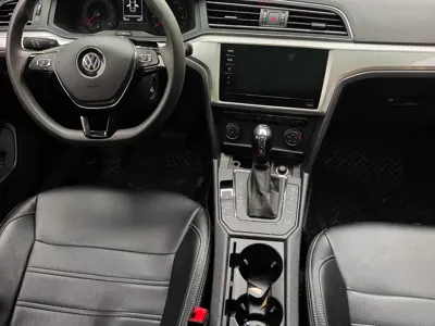 Volkswagen Lamando 2022, 52000 км, за 65500 CNY