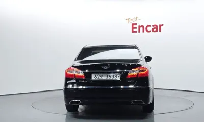 Hyundai Genesis 2008, 179169 км, за 3500000 KRW