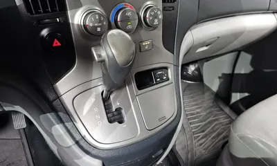 Hyundai Starex 2012, 283342 км, за 3700000 KRW - фото 9