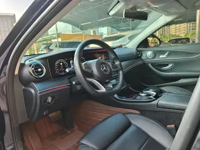 Mercedes-Benz E-Class 2017, 110000 км, за 123800 CNY