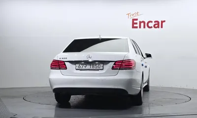 Mercedes-Benz E-Class 2014, 138028 км, за 9500000 KRW - фото 4