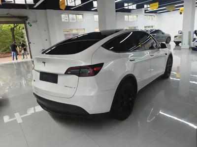 Tesla Model Y 2021, 42100 км, за 189700 CNY - фото 7