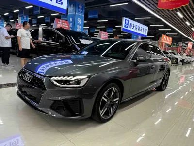 Audi A4L · 2021 год