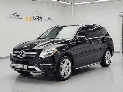 Mercedes-Benz GLE-Class · 2018 год