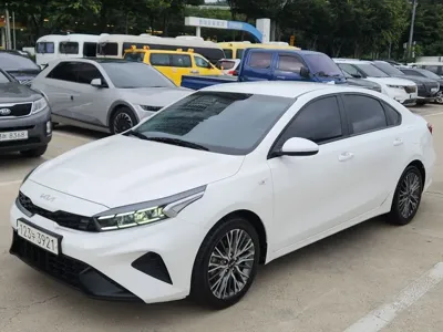 Kia K3 · 2022 год