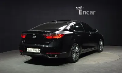 Kia K7 2016, 215011 км, за 7900000 KRW