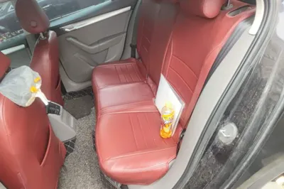 Skoda Octavia 2015, 184899 км, за 25071.4 CNY - фото 17