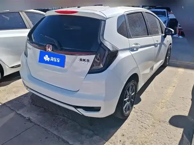 Honda Fit 2019, 110900 км, за 37000 CNY