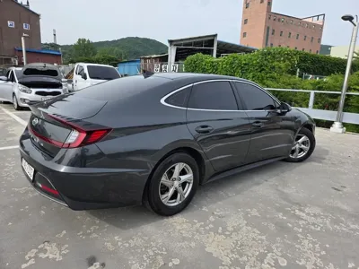 Hyundai Sonata 2020, 197000 км, за 9900000 KRW