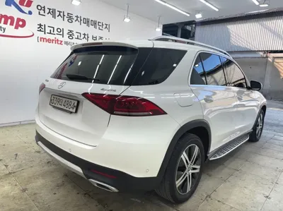 Mercedes-Benz GLE-Class 2020, 174000 км, за 38800000 KRW