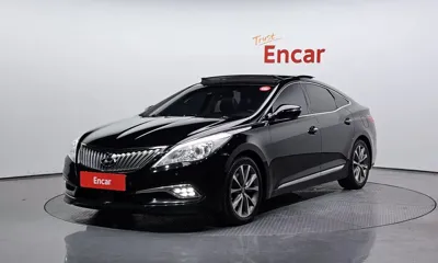 Hyundai Grandeur · 2015 год