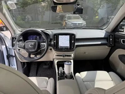 Volvo XC40 2024, 11227 км, за 42370000 KRW - фото 8