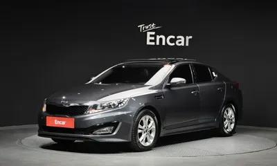 Kia K5 · 2012 год