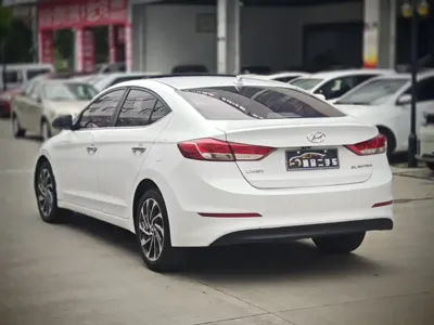 Hyundai Elantra 2019, 70000 км, за 39800 CNY - фото 6