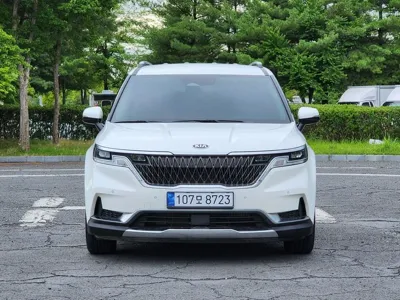 Kia Canival · 2021 год
