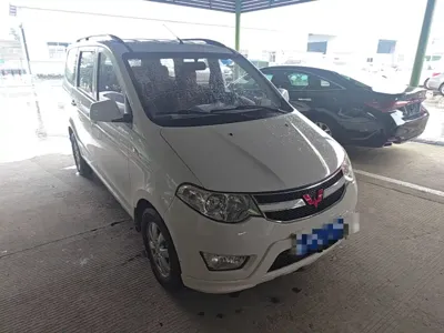 Wuling Hongguang 2019, 44800 км, за 24300 CNY - фото 4