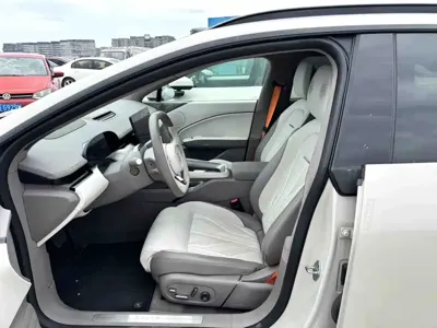 Zeekr 极氪007GT 2025, 10000 км, за 142800 CNY - фото 7