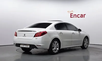 Peugeot 508 2013, 217176 км, за 2800000 KRW