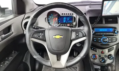 ChevroletGMDaewoo Aveo 2015, 122493 км, за 2400000 KRW - фото 13