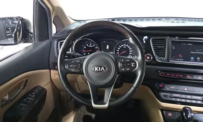 Kia Canival 2017, 101103 км, за 17000000 KRW - фото 13