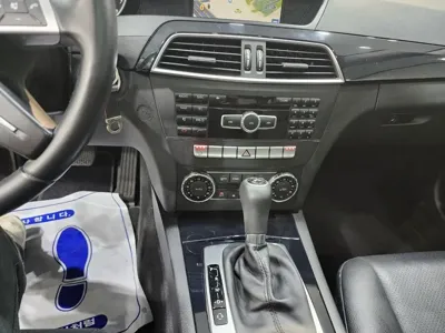 Mercedes-Benz C-Class 2013, 92858 км, за 5900000 KRW - фото 10