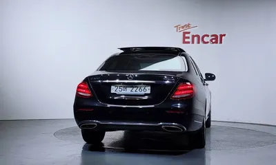 Mercedes-Benz E-Class 2019, 75039 км, за 28490000 KRW - фото 4