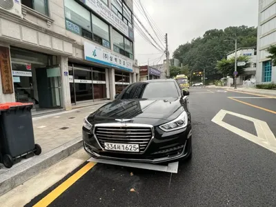 Genesis EQ900 2018, 145900 км, за 19990000 KRW