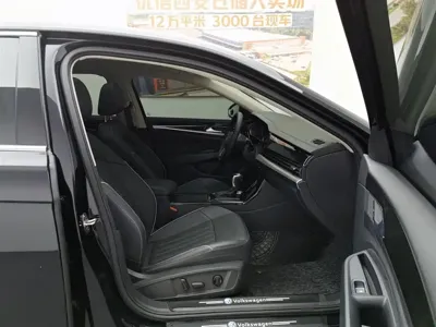 Volkswagen Passat 2023, 25000 км, за 103800 CNY - фото 23