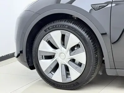 Tesla Model Y 2022, 40000 км, за 154800 CNY - фото 19