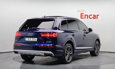 Audi Q7 2019, 80796 км, за 30900000 KRW