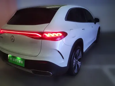 Mercedes-Benz EQE SUV 2023, 59800 км, за 202593.08 CNY - фото 6