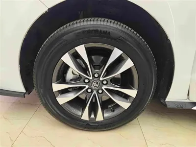 Toyota Granvia 2024, 46000 км, за 246000 CNY - фото 8