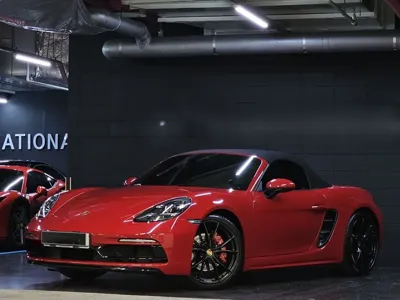 Porsche 718 2022, 36200 км, за 80000000 KRW