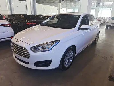 Ford Escort 2019, 59500 км, за 32200 CNY