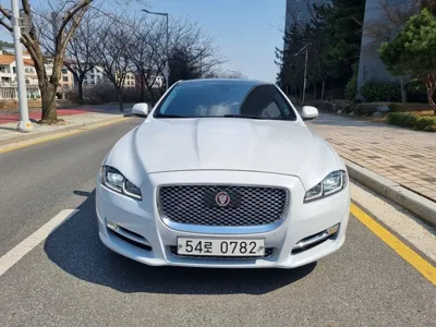 Jaguar XJ 2016, 83326 км, за 18800000 KRW