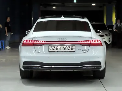 Audi A7 2020, 136517 км, за 28900000 KRW