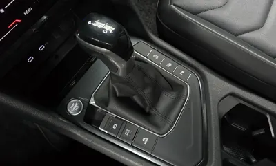 Volkswagen Tiguan 2021, 64305 км, за 28100000 KRW - фото 9