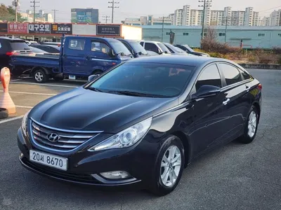 Hyundai Sonata · 2012 год