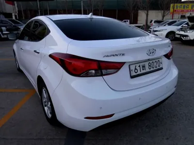 Hyundai Avante 2015, 105706 км, за 5390000 KRW